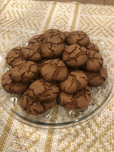 Red n Green Family Recipes: Cookie Jar Gingersnaps