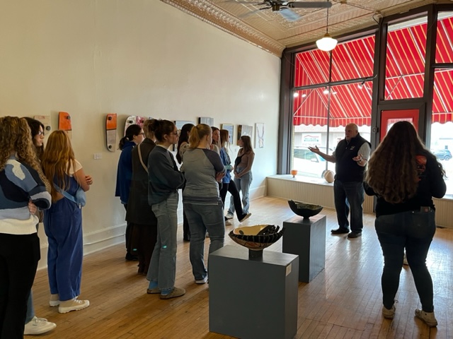 Drawing and Painting students and Spanish 4 and 5 students view artist Dick Folse’s pop up gallery in Ripon. “He was willing to give us a guided tour as well as do an art demonstration,” Breunig said. 
