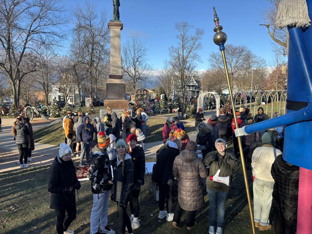 The Student Council hosted a Turkey Trot Thanksgiving morning. “The turkey trot started around 9 a.m. and everyone finished on their own,”student council co-president senior Aidan Pierstorff said. 
